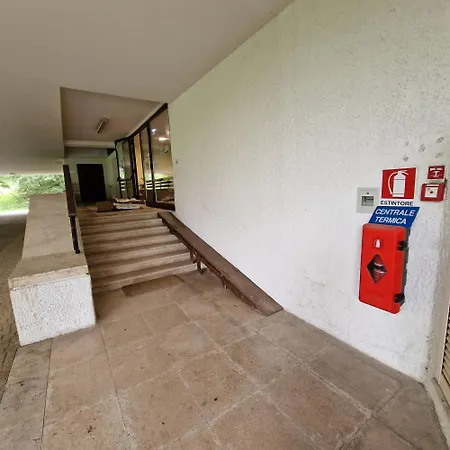 La Tana Del Capriolo アパート Prati di Tivo